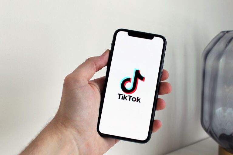 TikTok Ads : 7 Stratégies Essentielles pour Booster vos Ventes en 2026