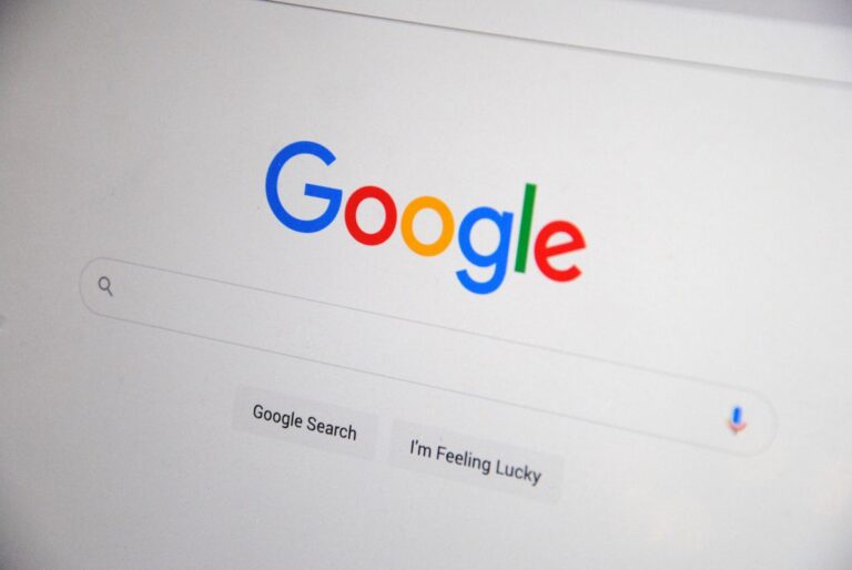 Etiquetas Title y Meta: 7 Técnicas Esenciales para Potenciar tu SEO en 2026