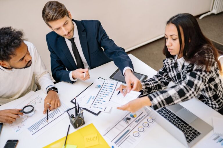 Google Ads B2B : 7 Stratégies Essentielles pour Réussir vos Campagnes en 2026